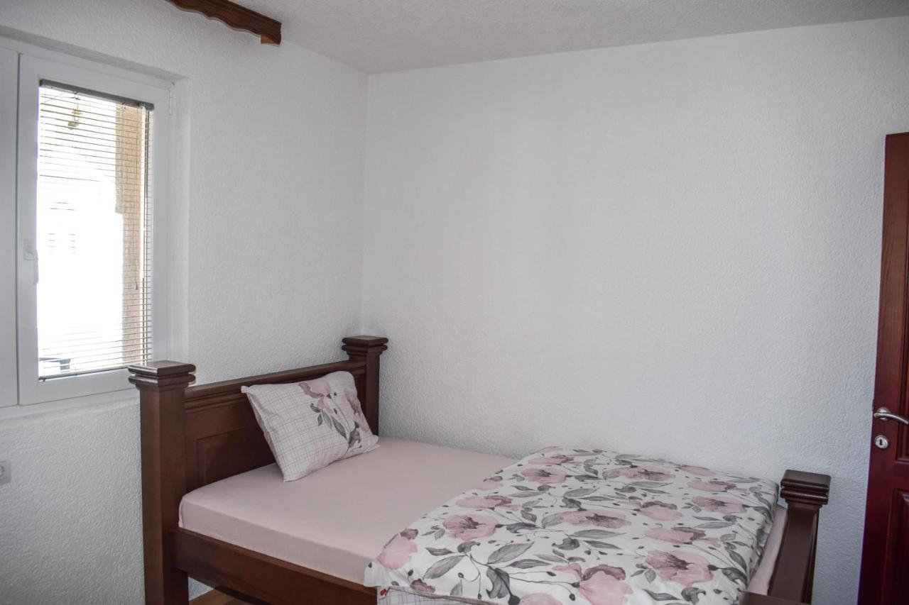 Ema Guest House Plav Ngoại thất bức ảnh