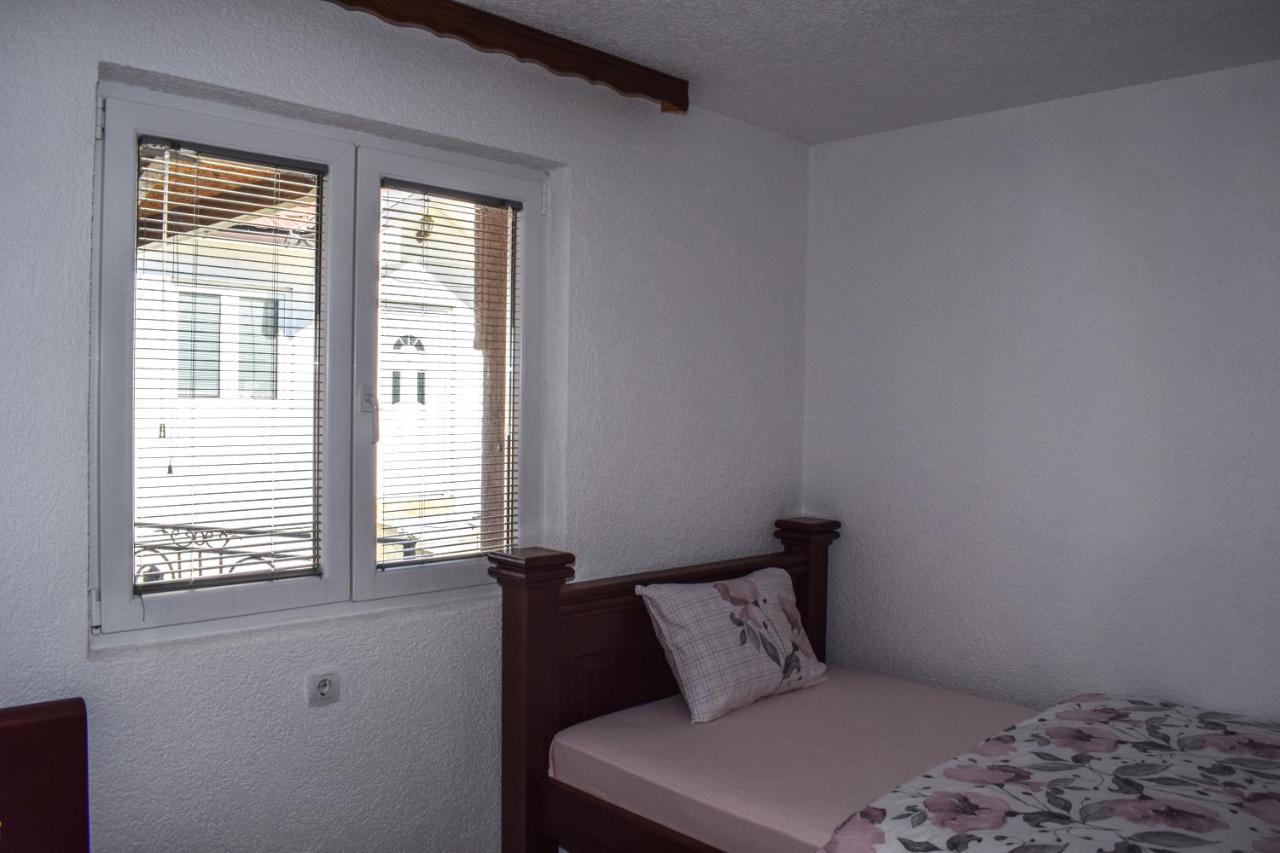 Ema Guest House Plav Ngoại thất bức ảnh